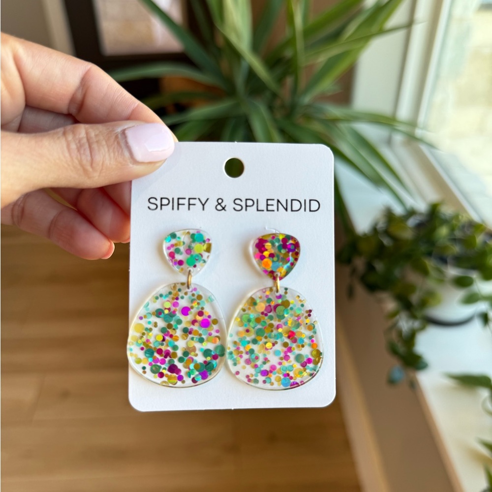 🍒 2/$20 - Confetti Acrylic Statement Earrings - Picture 6 of 8